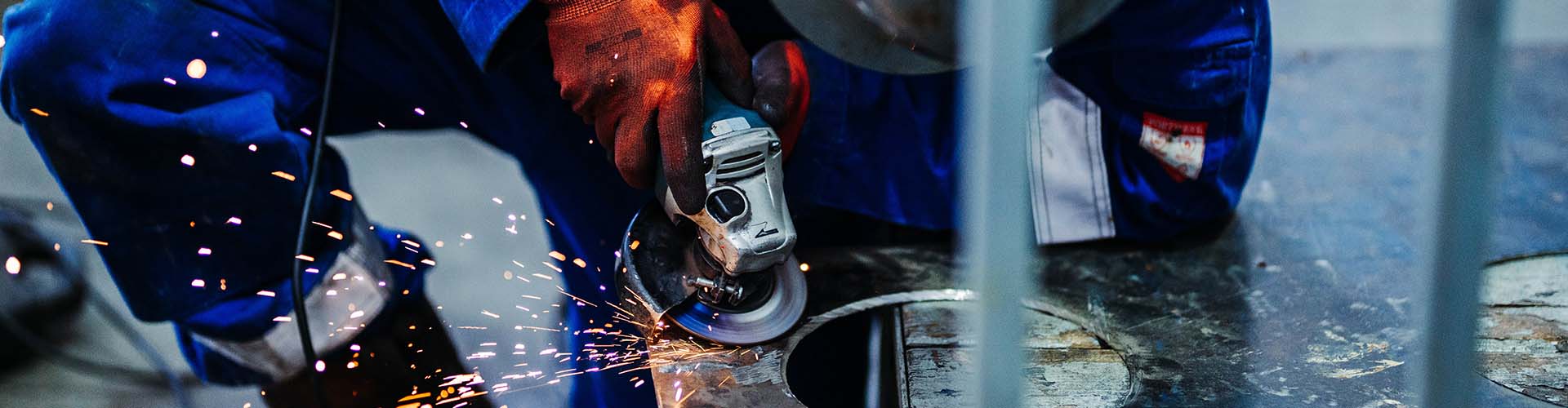 Equipment Maintenance and Refurbishment services – Ezdan Group